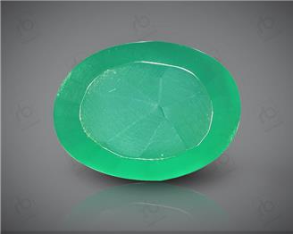 Natural Chalcedony (Onyx) Certified 4.8 CRT ( 944 )